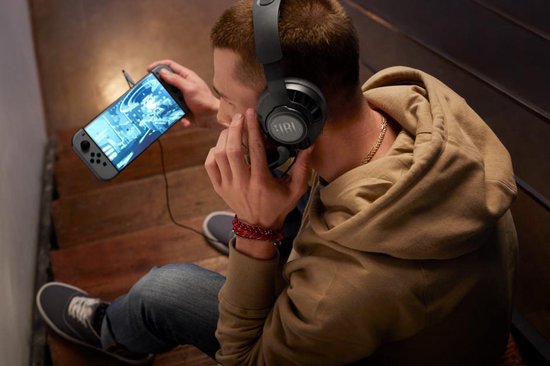 JBL Quantum 200