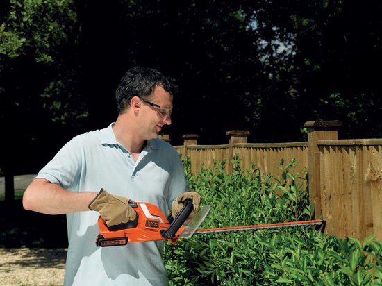 BLACK+DECKER Accu Heggenschaar 18V 2.0Ah Inclusief accu en lader - GTC1845L20-QW