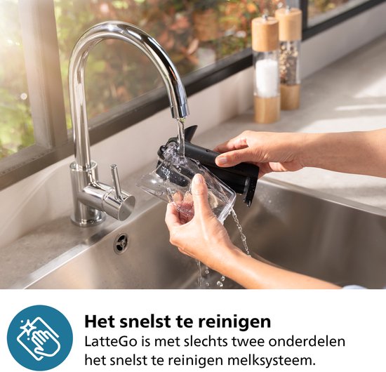Philips 5500 Series - Espressomachine - 20 Warme & Koude Dranken - LatteGo Melksysteem - 40% Stiller - QuickStart - AquaClean Filter - Volautomatisch - Zwart - Koffiemachine met bonen - EP5541/50