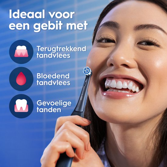Oral-B iO 3 Elektrische Tandenborstel - Duo Zwart en Roze - inclusief Reisetui
